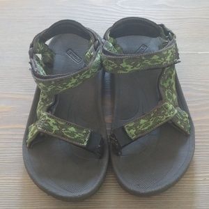 Green camo Teva Sandals